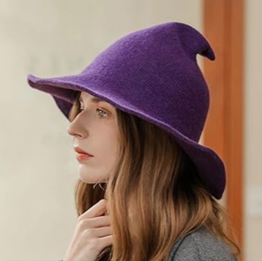 Knit cotton blend knit witches hat O/S